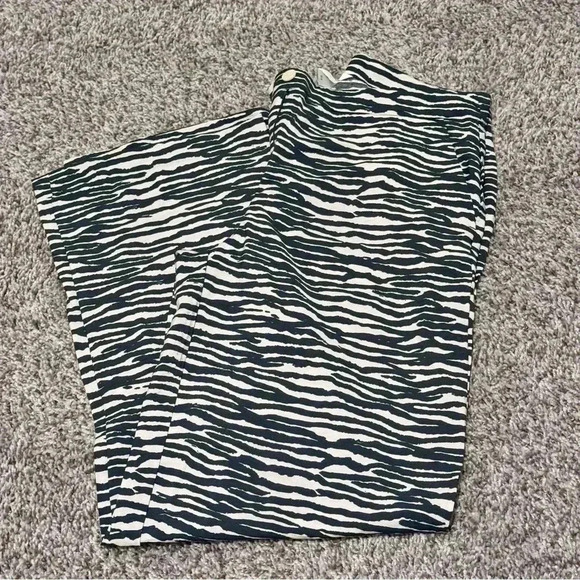 Animal Print Wide Legs Tailored Pants - Picture 1 of 6